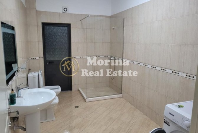 Tirane, jepet me qera Vile 3+1 Kati 2, 228 m² 500 € (Teg)