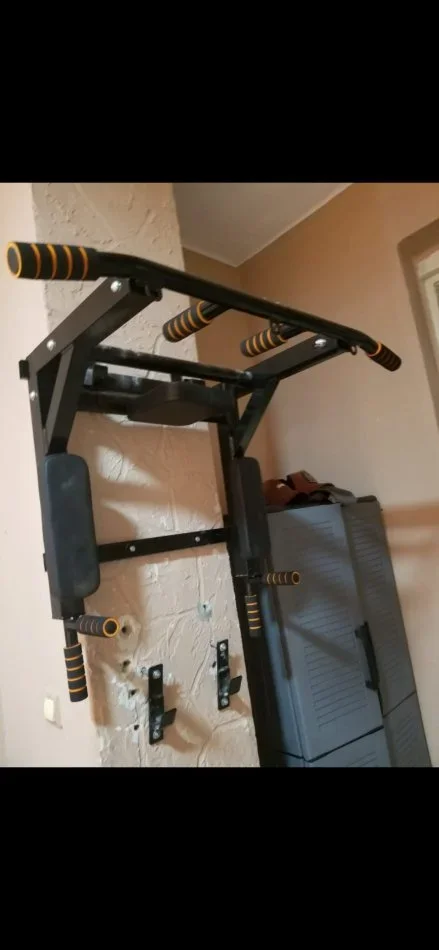 Tirane, shes Hekur tek dhe dysh 80 €