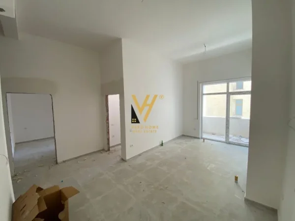 Tirane, jepet me qera zyre Kati 2, 96 m² 1.200 € (QENDER)