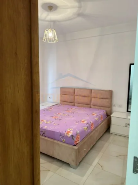 Tirane, jepet me qera apartament 1+1 Kati 3, 68 m² 450 € (Rruga Hysni Rusi, Unaza e Re, Tiranë AREA41448)