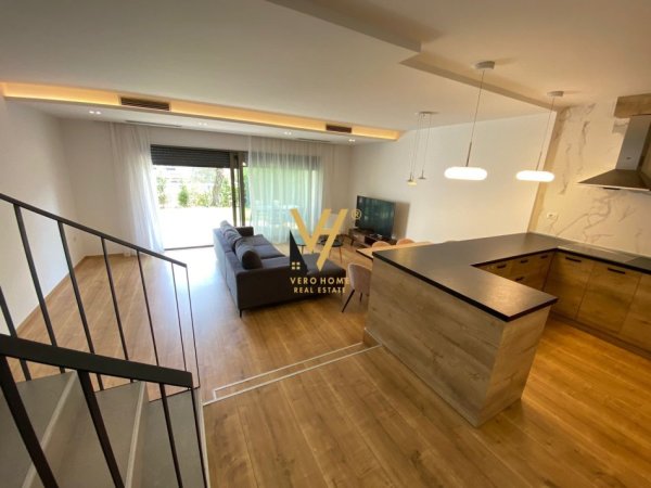 Tirane, jepet me qera Vile 2+1+Ballkon Kati 0, 250 m² 1.550 € (TEG)