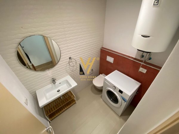 Tirane, jepet me qera Vile 2+1+Ballkon Kati 0, 250 m² 1.550 € (TEG)