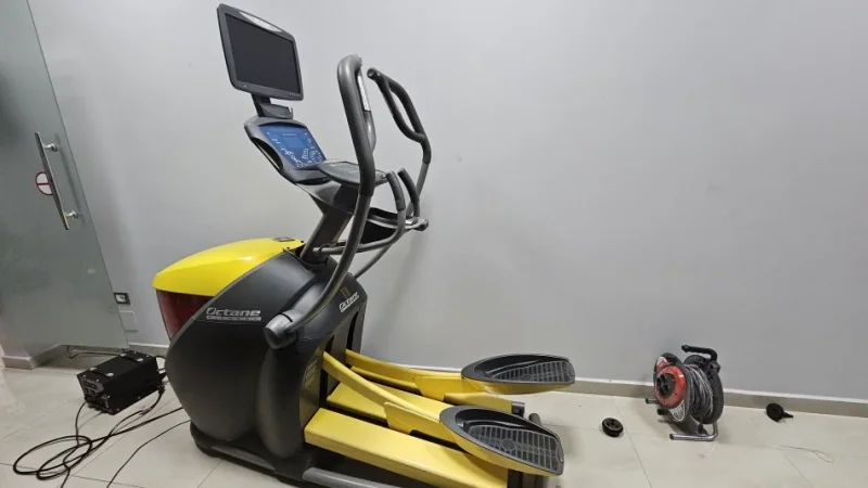 Tirane, shes pajisje palestre 1 €