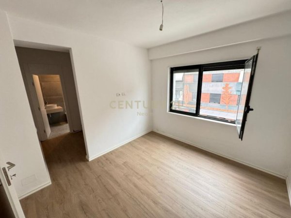 Tirane, shes apartament 2+1+2+Ballkon , 112 m² 168.000 € (Kodra e Diellit)