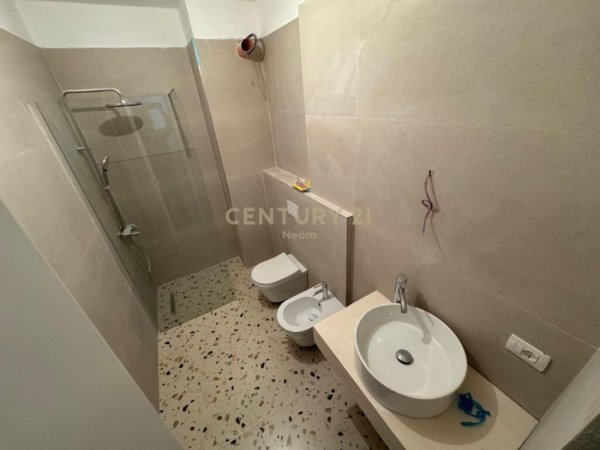 Tirane, shes apartament 2+1+2+Ballkon , 112 m² 168.000 € (Kodra e Diellit)