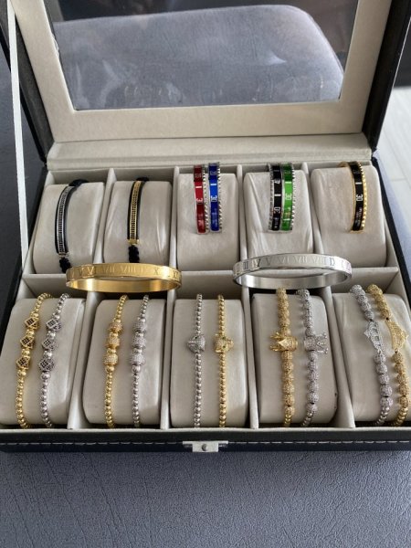 Tirane, shes Shiten byrzylyk aksesor per ore luksoze per veshje Edhe me shumice Posta falas(free shipping) 39 €