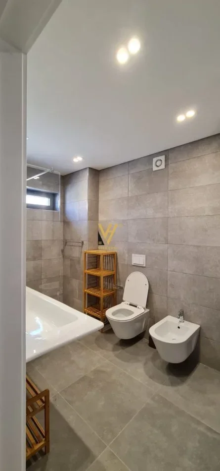 Shqiperi, jepet me qera Vile 3+1+Ballkon Kati 0, 290 m² 2.550 € (OLIVE GROVE RESIDENCE)