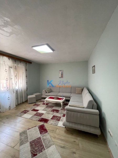 Tirane, shitet apartament 1+1 Kati 4, 64 m² 150.000 € (Myslym Shyr, afer Drejtorise se Policise)