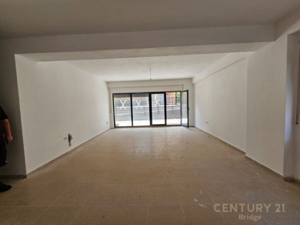 Tirane, shes apartament 3+1+2 + VERANDE , 144 m² 250.000 € (Kodra e Diellit Residence)