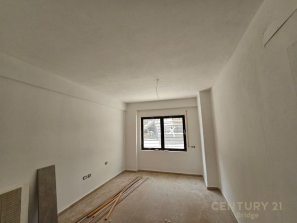Tirane, shes apartament 3+1+2 + VERANDE , 144 m² 250.000 € (Kodra e Diellit Residence)