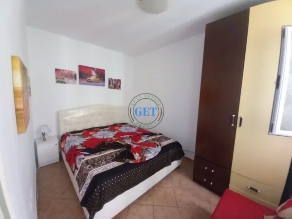 Durres, shitet apartament 1+1+Ballkon Kati 3, 50 m² 60.000 € (Shkembi I Kavajes)