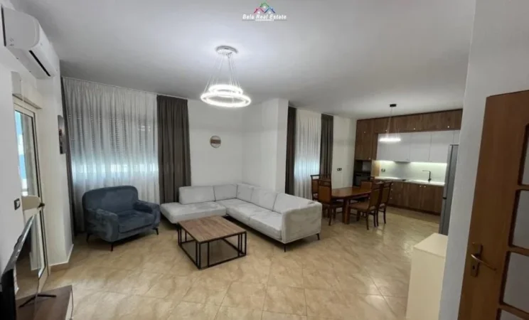 Tirane, jepet me qera apartament 2+1 Kati 4, 118 m² 550 € (rruga 5 Maji)