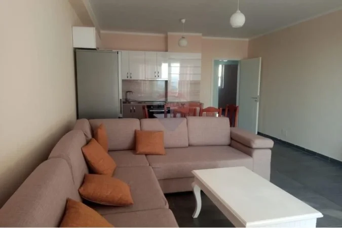 Tirane, jepet me qera apartament 2+1 Kati 4, 87 m² 350 € (Kompleksi Tom Doshi Shkoze - Ali Demi - News 24)