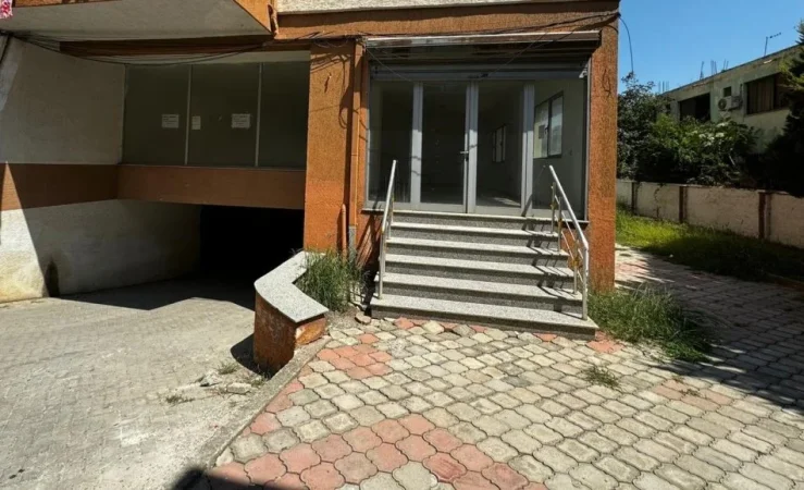 Durres, shitet ambjent biznesi Kati 0, 117 m² (Plazh, Durres)