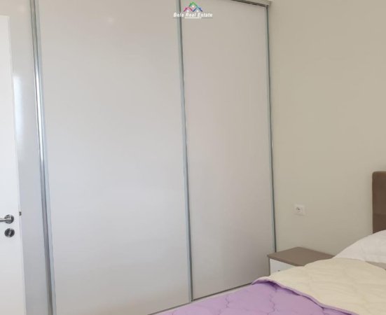 Tirane, jepet me qera Vile 1+1 Kati 3, 80 m² 450 € (Jordan Misja)
