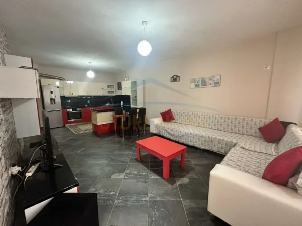 Qera, Apartament 1+1, Unaza e Re, Tiranë. UNA37333
