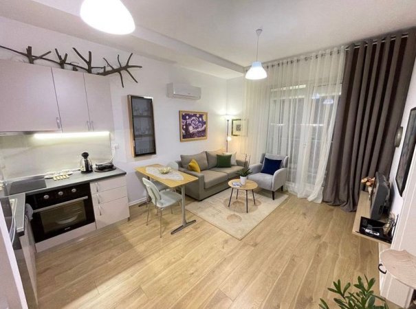 Tirane, jepet me qera apartament 1+1+Ballkon Kati 3, 60 m² 450 € (Rruga siri kodra , kompleksi siri1)