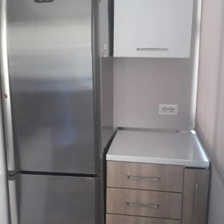 Tirane, jepet me qera apartament 2+1+Ballkon Kati 2, 80 m² 570 € (Myslym shyr , te drejtoria e policise)