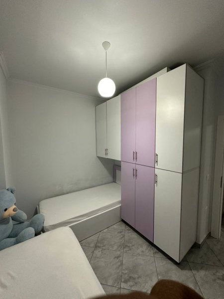 Tirane, jepet me qera apartament 2+1 Kati 2, 75 m² 470 € (teodor keko astir)