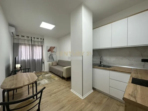 Tirane, jepet me qera apartament 1+1 Kati 4, 46 m² 600 € (RRUGA E BOGDANEVE)