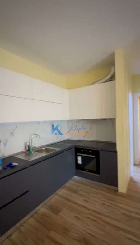 Tirane, jepet me qera apartament 2+1 Kati 6, 95 m² 600 € (Don Bosko, kompleksi Fiori di Bosco)