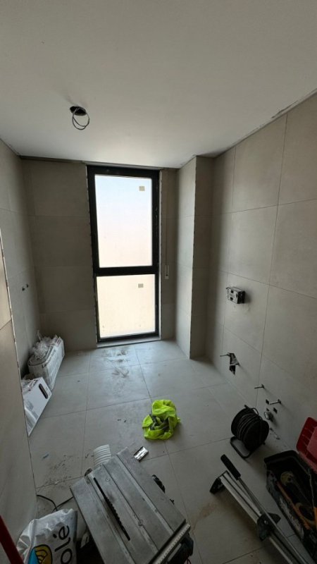 Tirane, shitet apartament 2+1+Aneks+Ballkon Kati 4, 117 m² 158.000 € (Ish Dogana, Akses Tirana)