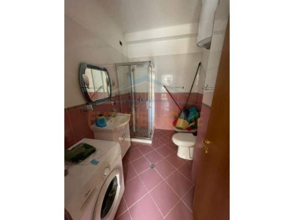 Tirane, jepet me qera apartament 2+1+A+BLK Kati 2, 92 m² 550 Euro (Tregu Elektrik) UNA26532