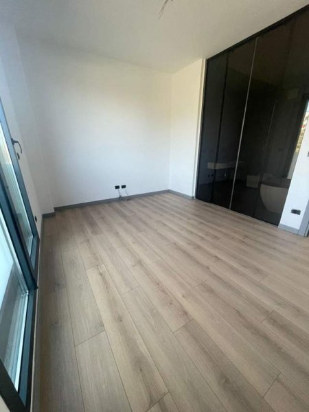 Apartament 2+1 ne shitje, brenda nje rezidence banimi, prane Teg💥