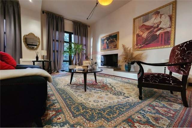 Tirane, shitet apartament 2+1+A Kati 1, 95 m² 145.000 Euro (Kristal center)