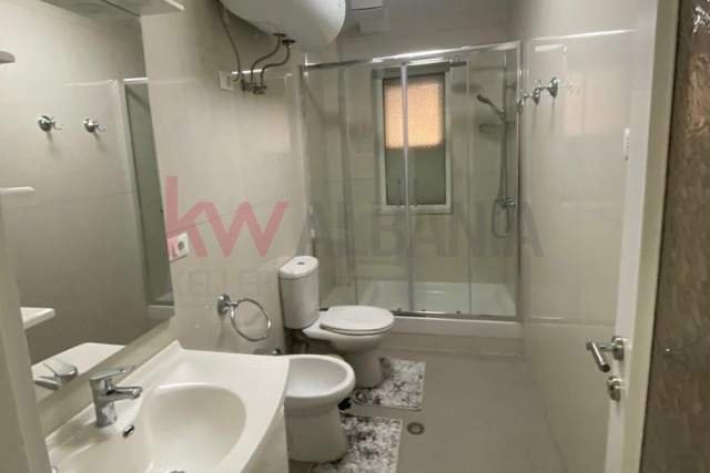 Tirane, shitet apartament 2+1 Kati 3, 90 m² 155.000 Euro (sheshi Willson)