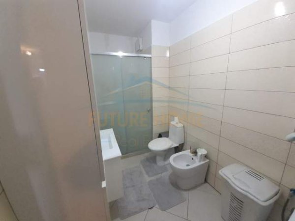 Durres, shitet apartament 2+1 Kati 11, 116 m² 98.000 Euro (Prane Markates)