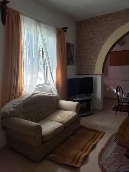 Tirane, jepet me qera apartament 1+1+BLK Kati 1, 70 m² 280 Euro (zoja e keshillit te mire)