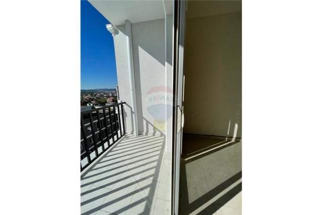 Tirane, shitet apartament 2+1 Kati 7, 91 m² 64.000 Euro (Kamez)