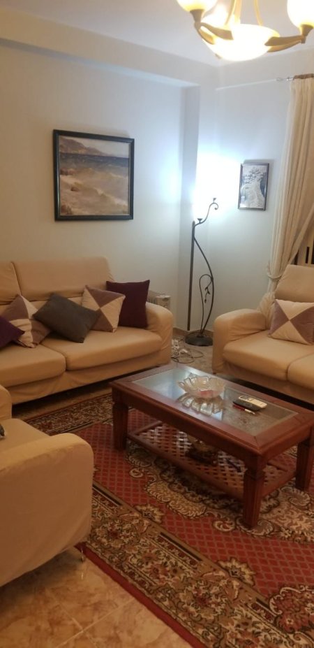 Tirane, jepet me qera apartament 3+1+BLK Kati 2, 120 m² 700 Euro (rruga ismail qemali)