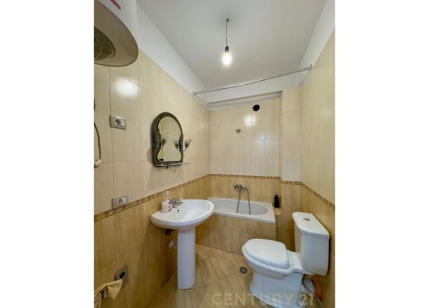 Tirane, jepet me qera apartament 1+1 Kati 2, 90 m² 550 € (Kodra e Diellit)