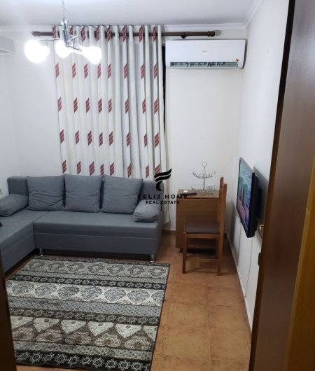 Tirane, jepet me qera apartament 1+1 Kati 4, 46 m² 490 € (21 DHJETORI)