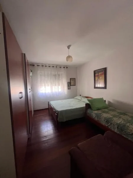 Durres, shitet apartament 1+1+Ballkon Kati 5, 67 m² 65.000 € (Lagjia . 6 prane shkolles Eftali Koci)