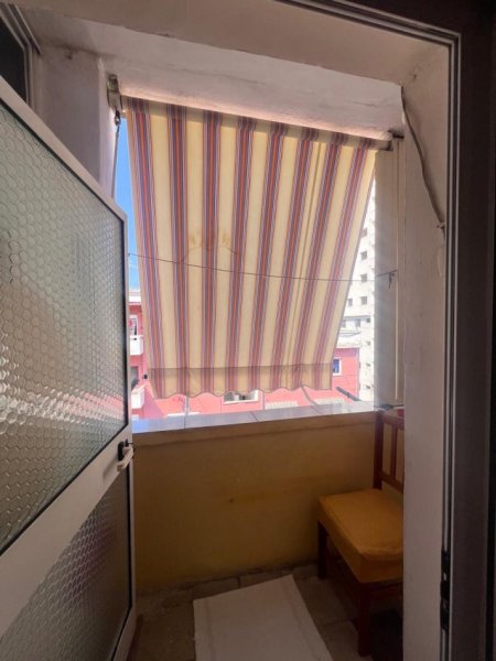 Durres, shitet apartament 1+1+Ballkon Kati 5, 67 m² 65.000 € (Lagjia . 6 prane shkolles Eftali Koci)