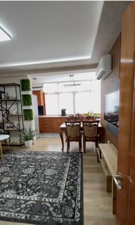 Durres, shitet apartament 2+1+Ballkon Kati 2, 98 m² 130.000 € (Lagjia 13, plazh (Iliria))