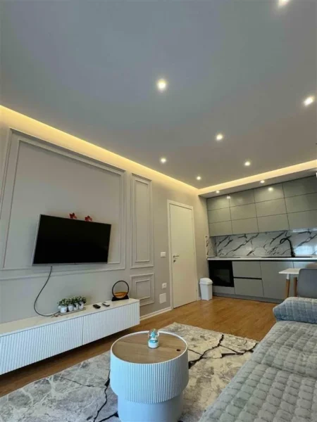 Tirane, jepet me qera apartament 1+1+Ballkon Kati 1, 70 m² 500 € (KASHAR)