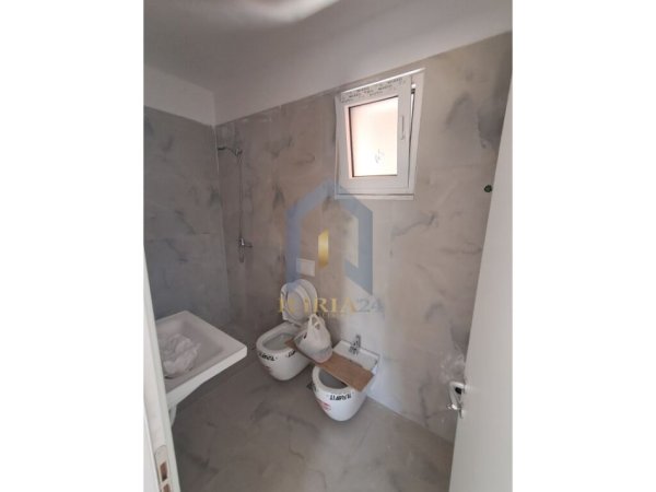 Tirane, jepet me qera apartament 1+1 Kati 1, 56 m² 350 € (rruga don bosko)