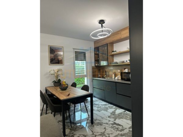 Durres, shitet apartament 2+1 Kati 0, 386 m² 320.000 € (SAN PIETRO GJIRI I LALZIT)