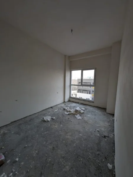 Tirane, shitet apartament 1+1+Ballkon Kati 7, 73 m² 113.000 € (Laprake)