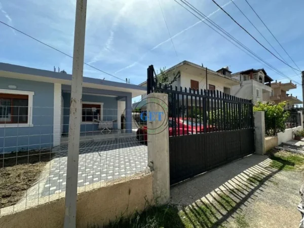 Durres, shitet apartament 3+1+Ballkon Kati 0, 110 m² 145.000 € (Ish Keneta Durres)