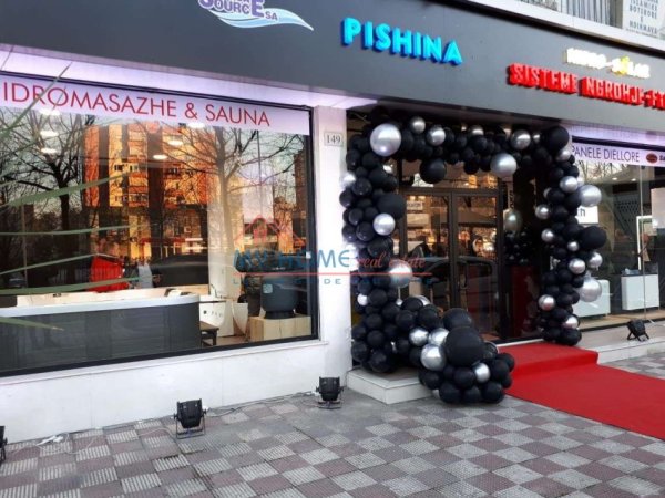 Tirane, shitet Kati 0, 194 m²