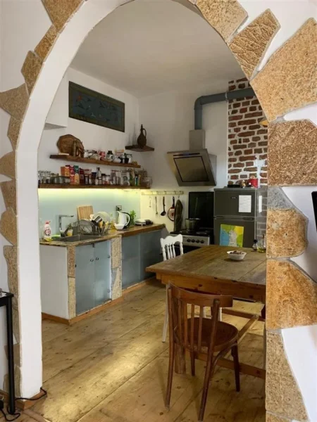 Tirane, jepet me qera apartament 1+1 Kati 4, 74 m² 700 € (SHALLVARET)