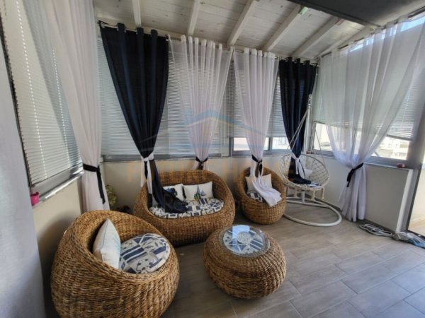 Durres, jepet me qera apartament 2+1+Aneks+Ballkon Kati 4, 100 m² 800 € (RRuga Taulantia , Vollga)