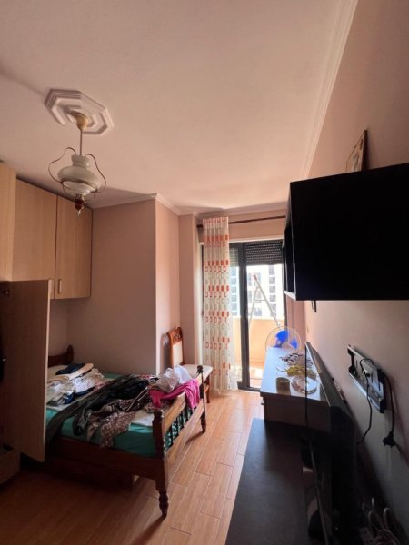 Durres, shitet apartament 2+1+Aneks+Ballkon Kati 7, 98 m² 127.000 € (Te Ujesjellsi)
