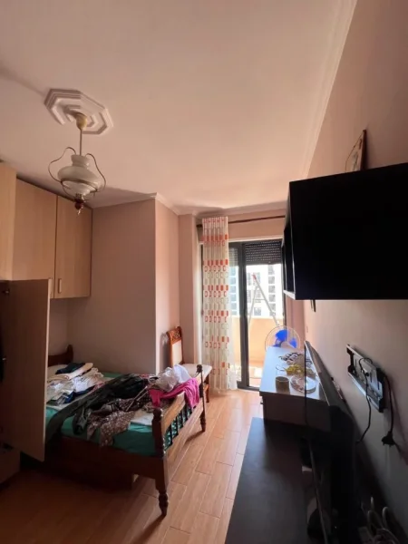 Durres, shitet apartament 2+1+Aneks+Ballkon Kati 7, 98 m² 127.000 € (Te Ujesjellsi)
