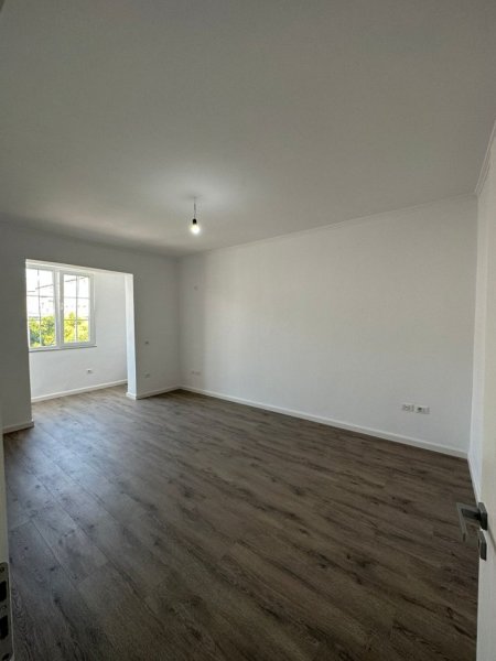 Tirane, shitet apartament 2+1 , 68 m² 148.000 € (21 DHJETORI)